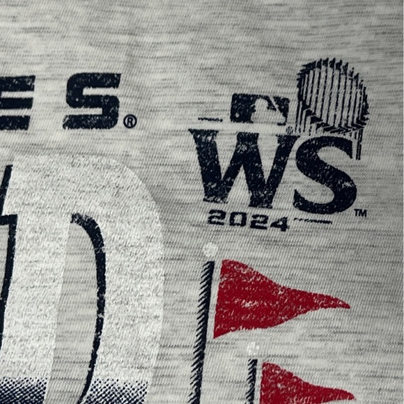 New York Yankees 2024 World Series MLB Baseball Crewneck Tshirt - Picture 3 of 5